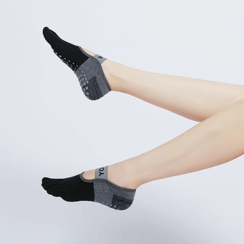 Women’s Non-Slip Yoga Socks – Breathable Grip Socks for Pilates & Fitness