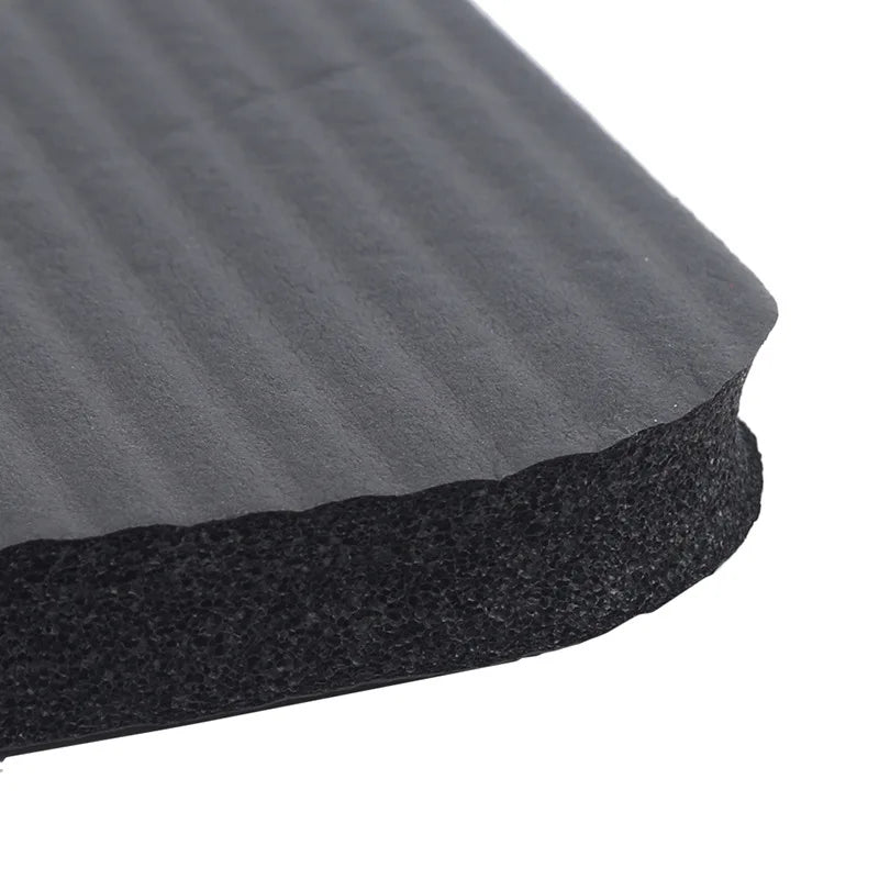 Non-Slip Yoga Mat – Foldable, Sweat-Proof & Portable Fitness Mat